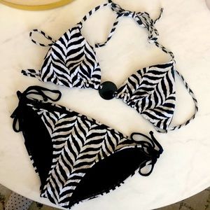 Target swim! Zebra and reversible !